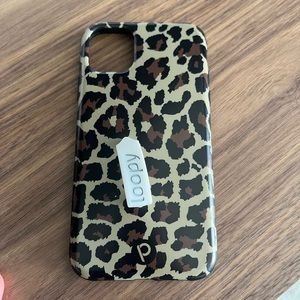 Gently used Loopy case, fits iPhone 11. Great condition!
